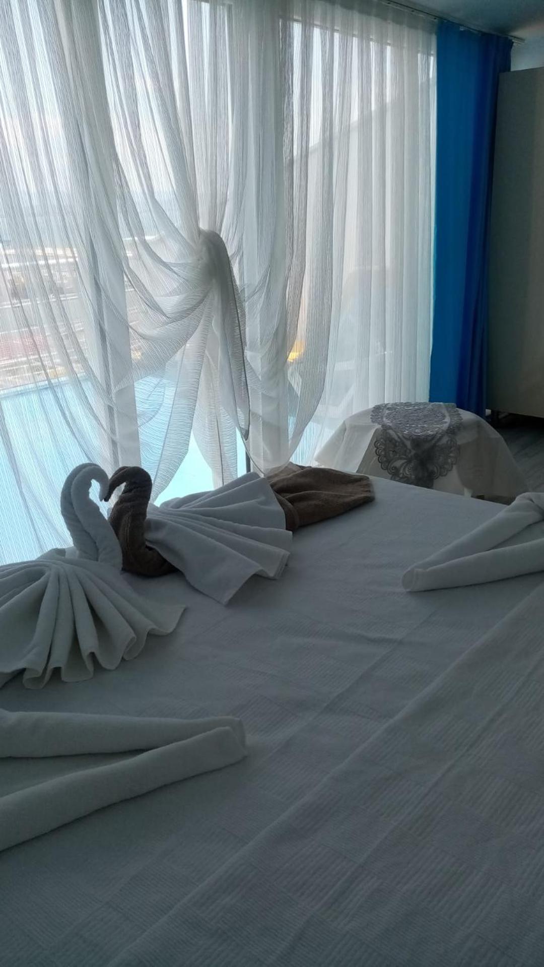 Paradise Hotel Akcay 에드레미트 외부 사진