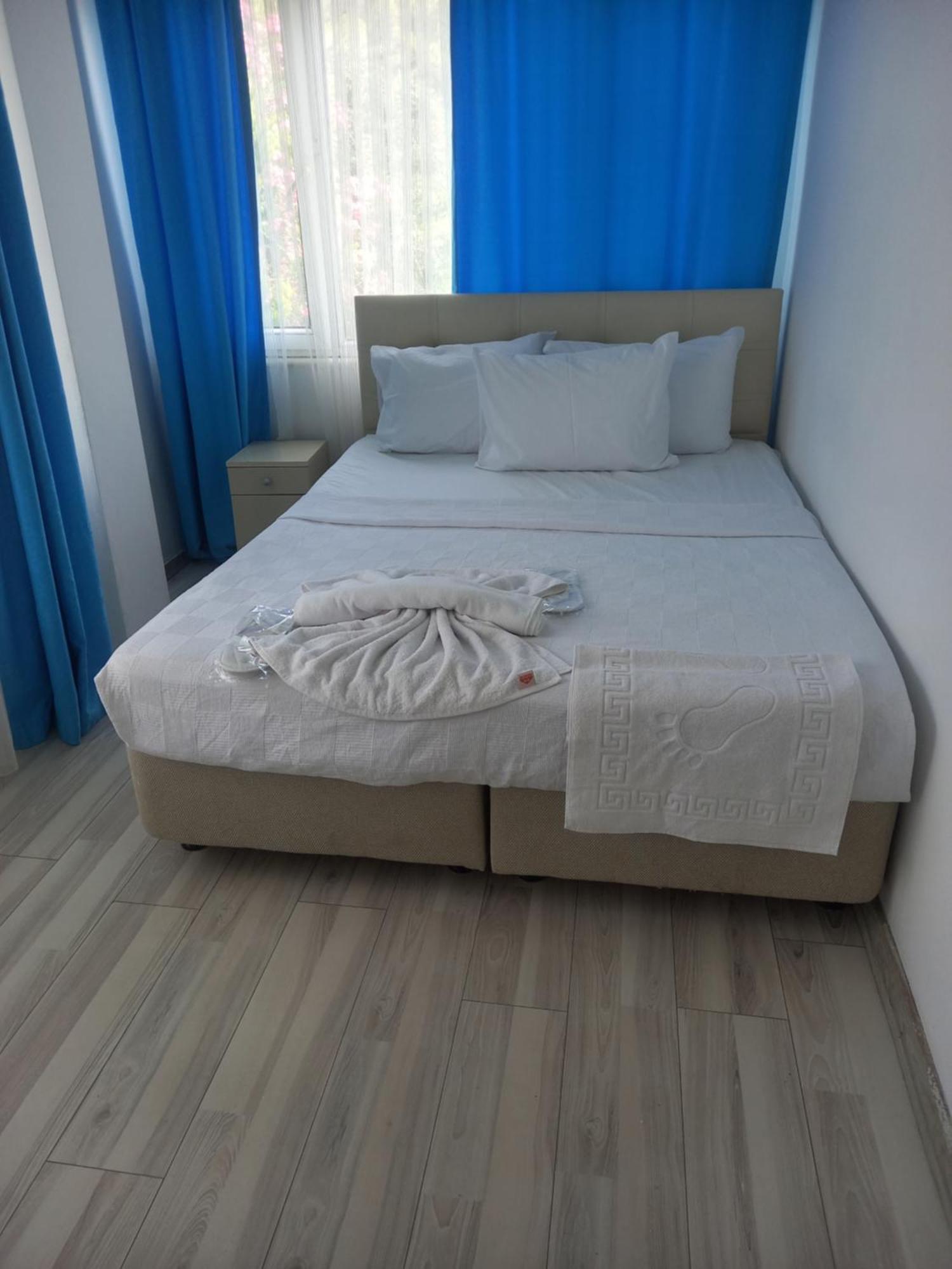 Paradise Hotel Akcay 에드레미트 외부 사진